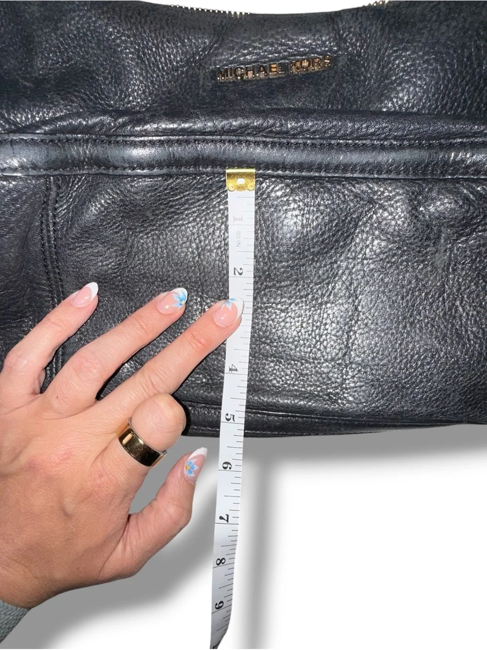 MICHAEL KORS Lydia Hobo bag - Black Pebbled Leather